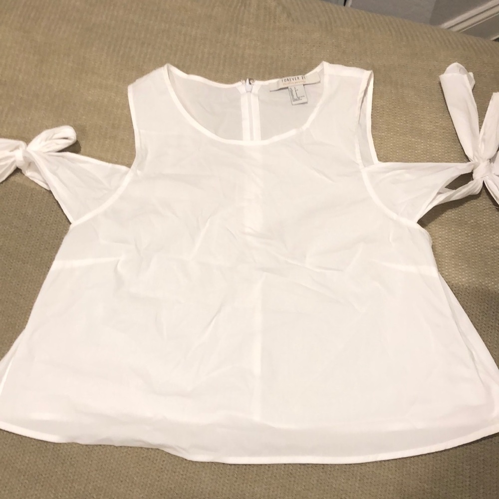 Forever 21 contemporary top